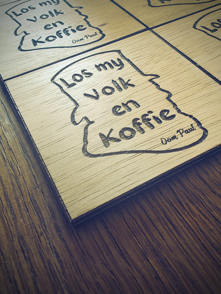 "Los My Volk en Koffie" Wooden Coaster Set with Gift Box