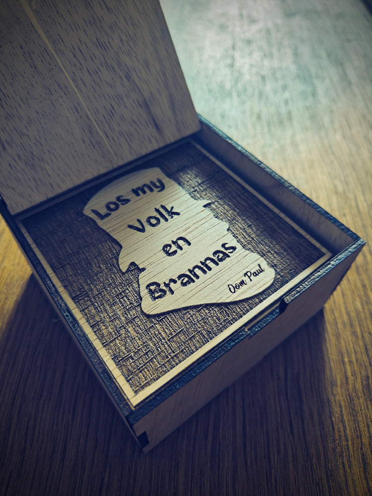 "Los My Volk en Brannas" Wooden Coaster Set with Gift Box