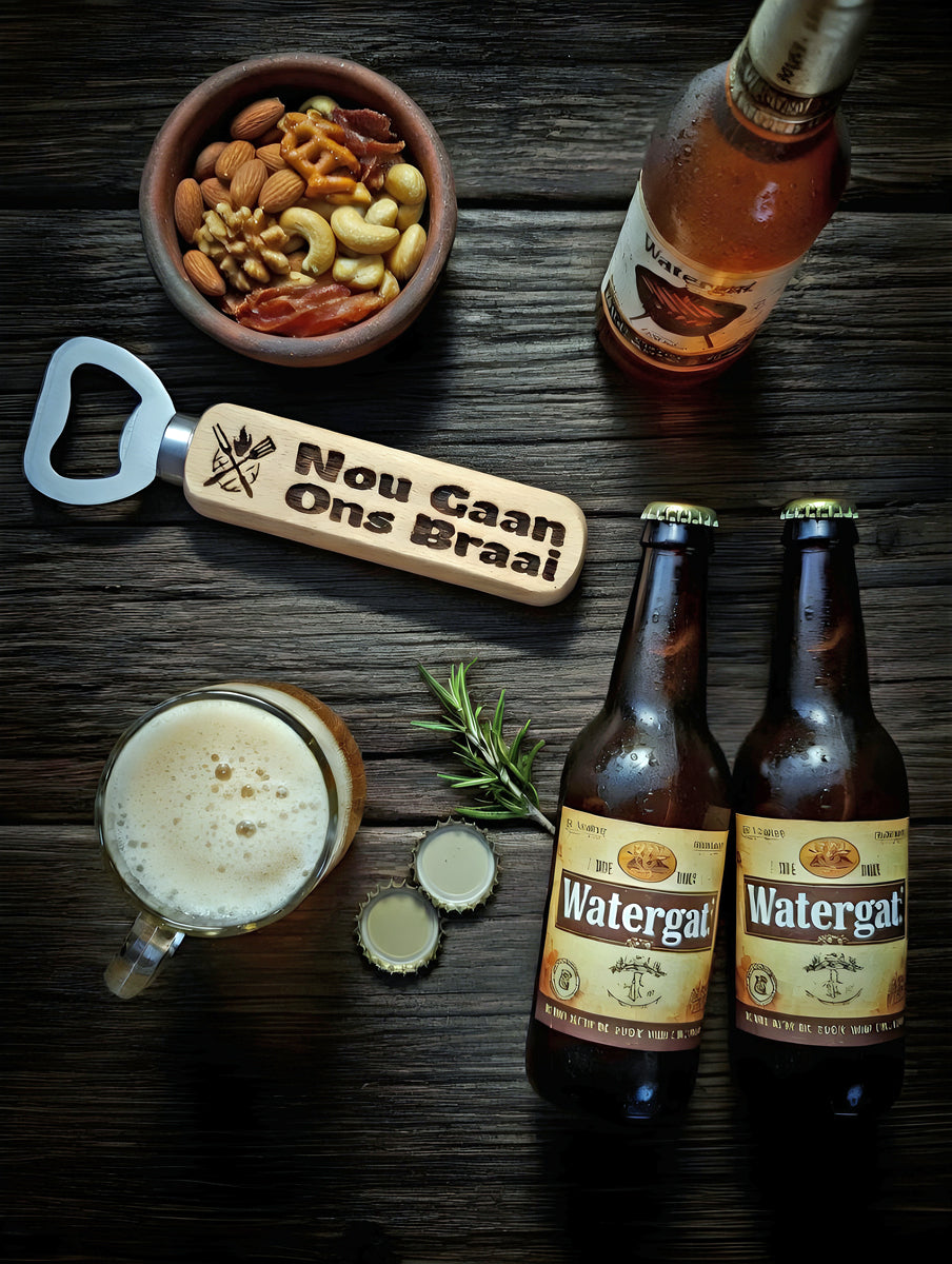 Classic bottle opener - with magnet in handle description in Afrikaans "nou gaan ons braai"