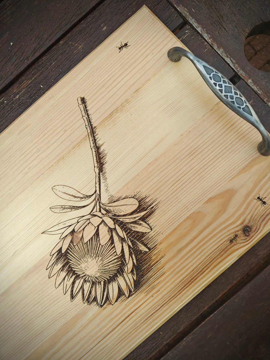 Wooden Serving Tray with Protea Flower & Ants Engraving – Elegant Metal Handle Rustic Décor